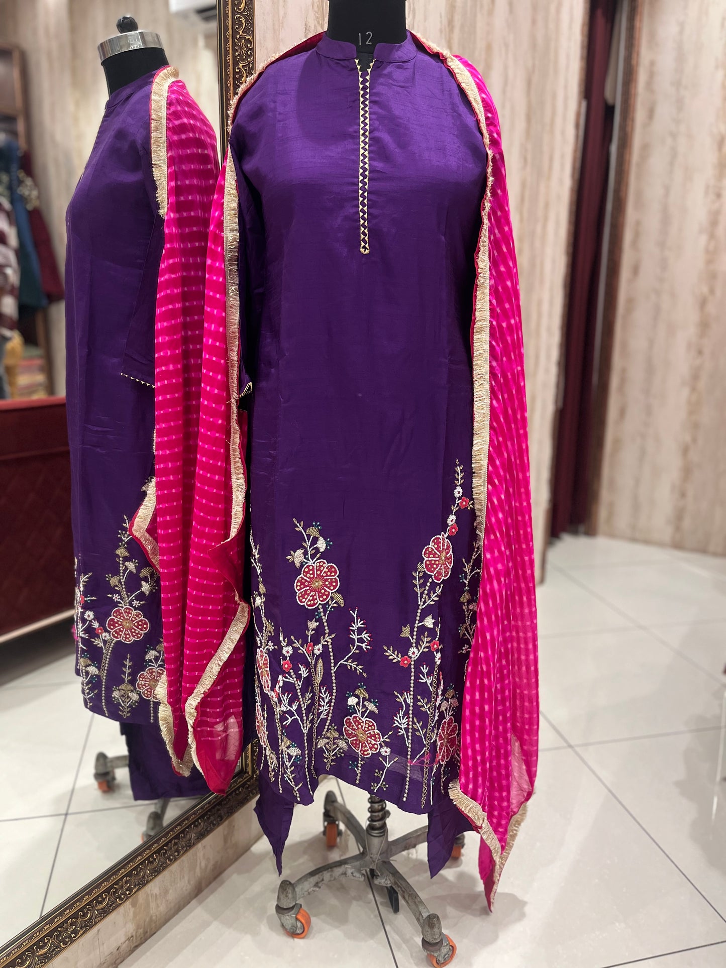 Purple suit bandhej duppatta