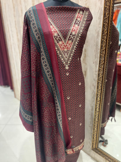 Pashmina V neck print suit