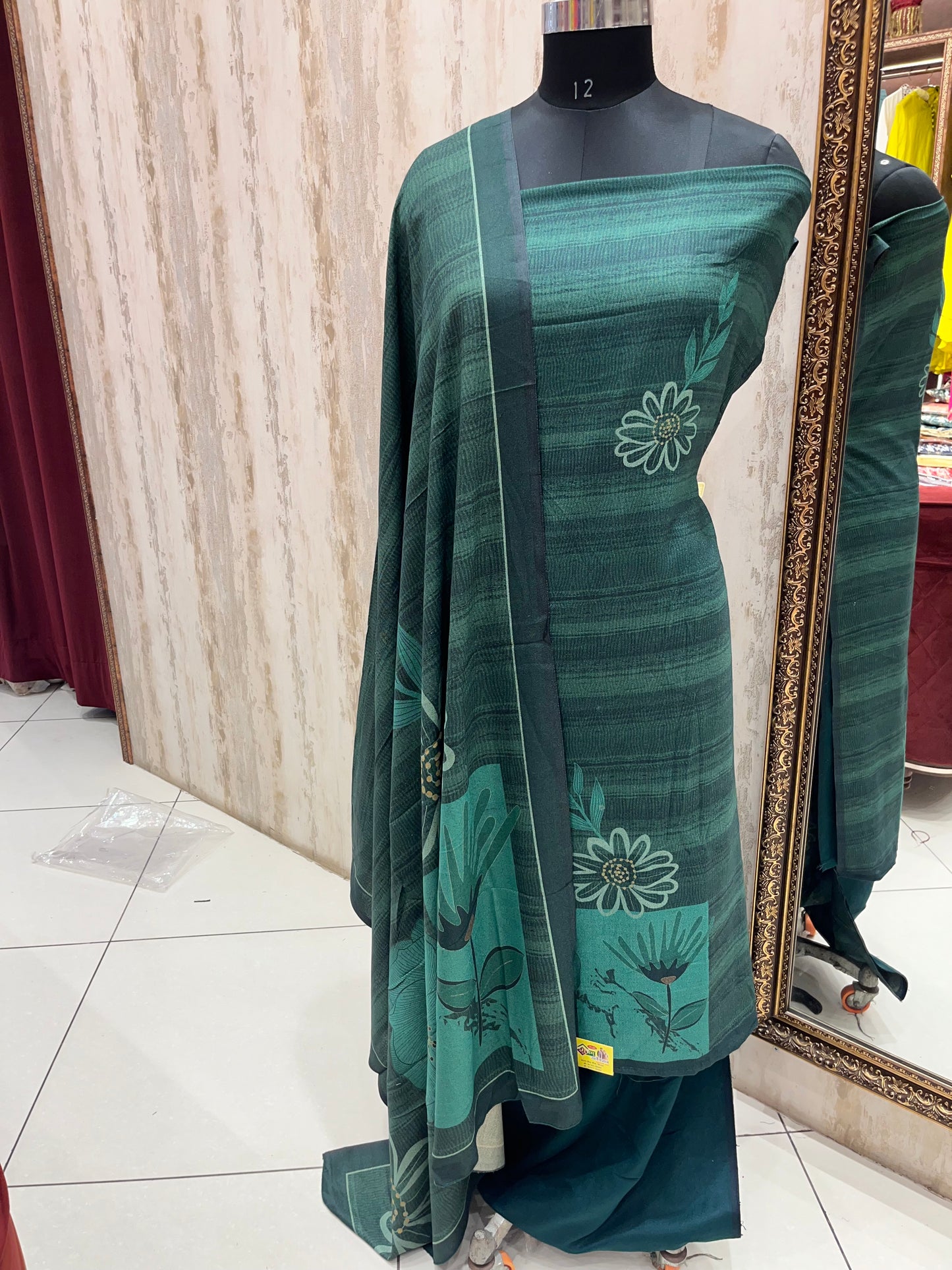 Pashmina green print suit