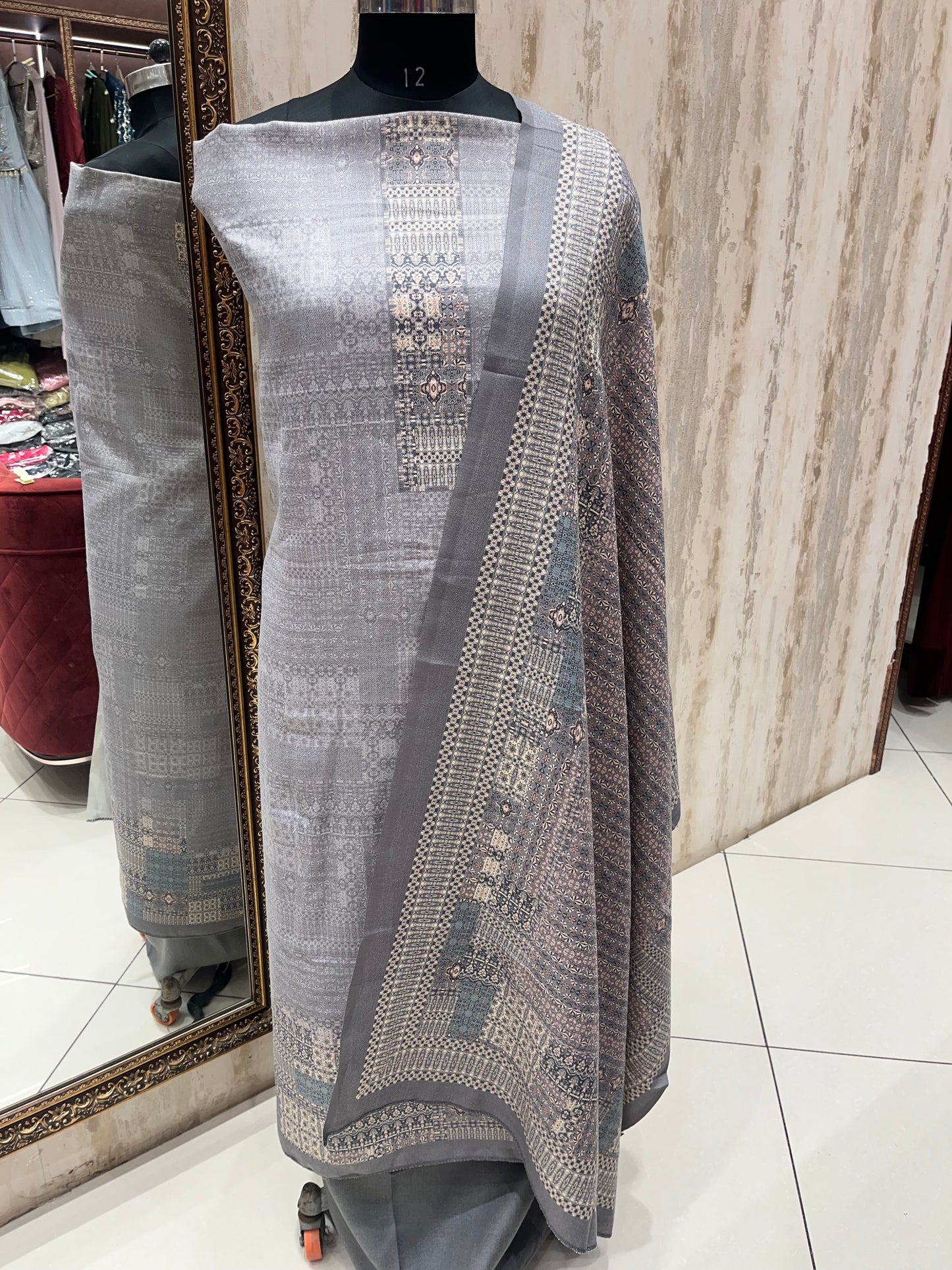 Pashmina Digital print suit